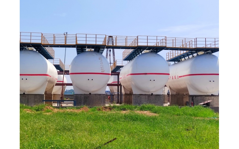 液氨儲(chǔ)罐發(fā)生泄漏應(yīng)急救援措施